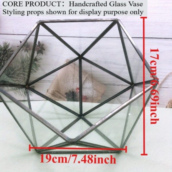 A Micro Landscape Container with Dimensions of 190Mmu002F7.48 Inches in Width And 170Mmu002F6.69 Inches in Height, Featuring a Geometric Glass Flower Pot Designed in The Shape of a House, Suitable for Moss, Cacti, And Succulent Plants